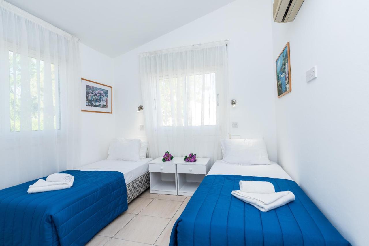 Fig Tree Z Holiday Resort Paralimni Esterno foto